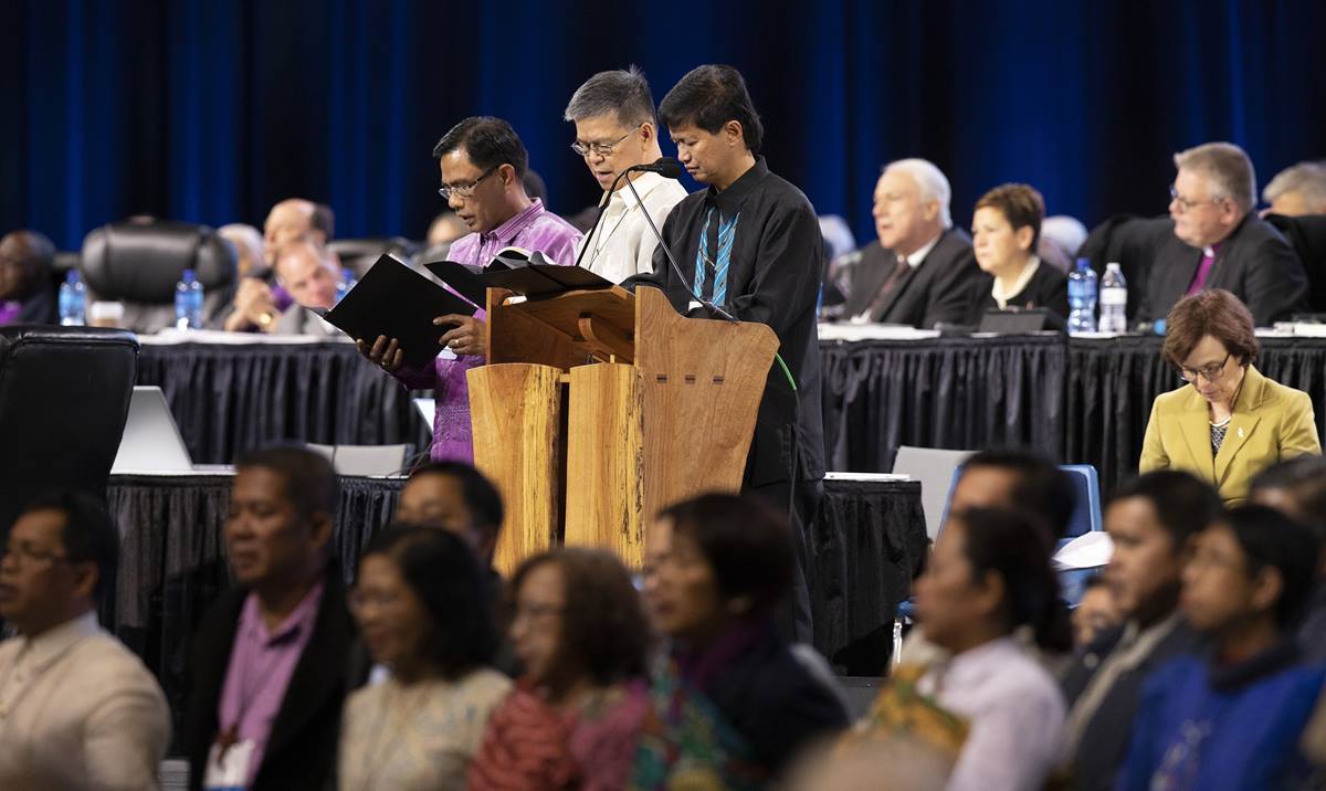 2019 377 Filipino Cob Resolution 1 Praying 3000