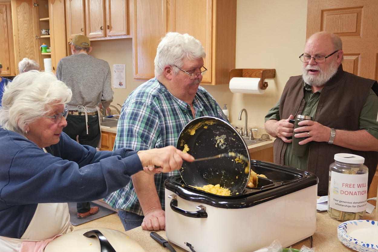 Restocking eggs at the serving line